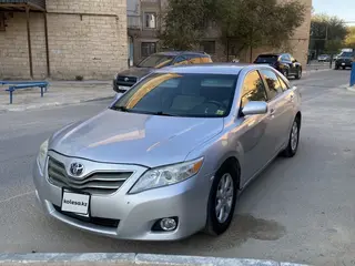 Toyota Camry, 2010