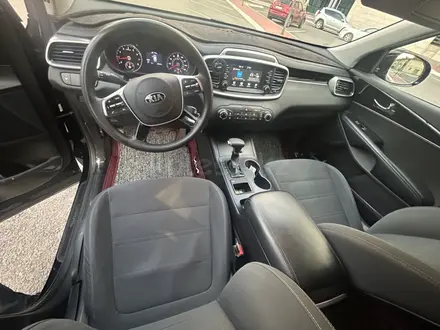 Kia Sorento 2019 года за 11 800 000 тг. в Астана – фото 10