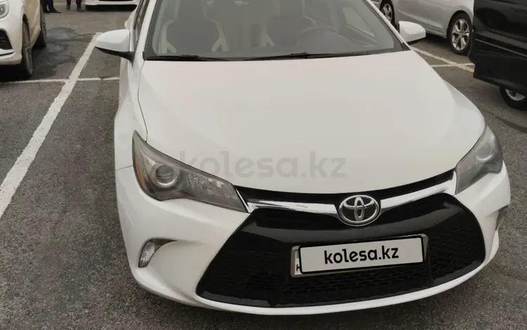 Toyota Camry 2015 года за 8 500 000 тг. в Атырау