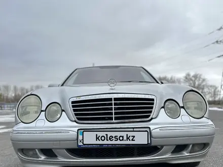 Mercedes-Benz E 320 2000 года за 4 700 000 тг. в Павлодар – фото 12