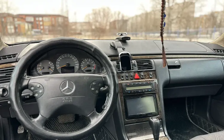 Mercedes-Benz E 320 2000 года за 4 700 000 тг. в Павлодар