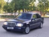 Mercedes-Benz E 220 1995 годаүшін2 100 000 тг. в Актобе