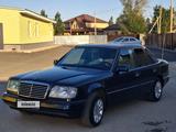 Mercedes-Benz E 220 1995 годаүшін2 100 000 тг. в Актобе – фото 3