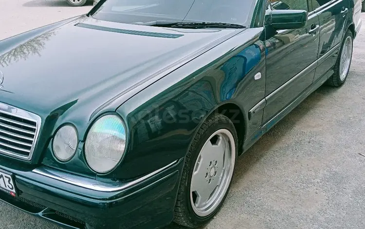 Mercedes-Benz E 230 1996 годаүшін2 650 000 тг. в Шымкент