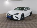 Toyota Camry 2019 года за 12 100 000 тг. в Шымкент