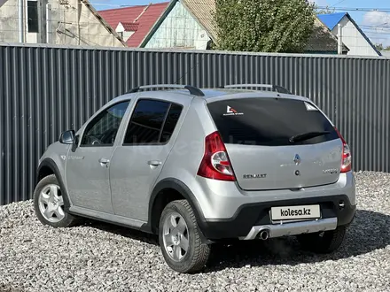 Renault Sandero Stepway 2014 года за 4 500 000 тг. в Актобе – фото 5