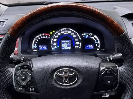 Toyota Camry 2014 года за 8 300 000 тг. в Алматы – фото 13
