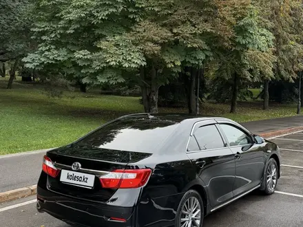 Toyota Camry 2014 года за 8 300 000 тг. в Алматы – фото 8