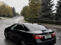 Toyota Camry 2014 года за 8 300 000 тг. в Алматы – фото 9