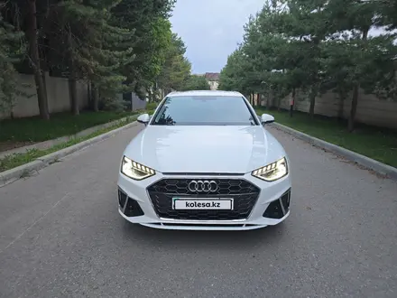 Audi A4 2024 года за 17 500 000 тг. в Алматы – фото 4