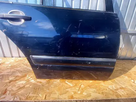 Дверь задний правый на Mercedes-Benz W210 за 20 000 тг. в Тараз – фото 2