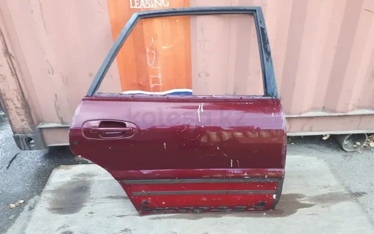 На MITSUBISHI SIGMA, DIAMANTE ДВЕРЬ правая за 15 000 тг. в Алматы