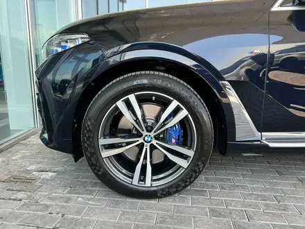 BMW X7 2020 года за 45 000 000 тг. в Алматы – фото 17