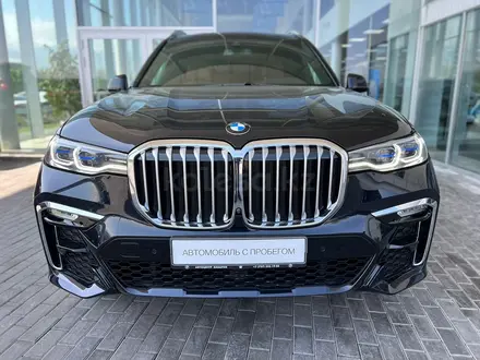 BMW X7 2020 года за 45 000 000 тг. в Алматы – фото 2