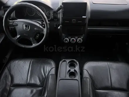 Honda CR-V 2003 года за 4 290 000 тг. в Караганда – фото 9