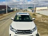 Toyota Highlander 2019 года за 13 500 000 тг. в Атырау – фото 2