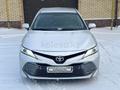 Toyota Camry 2018 года за 12 500 000 тг. в Караганда – фото 2