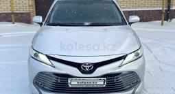Toyota Camry 2018 года за 12 500 000 тг. в Караганда – фото 2