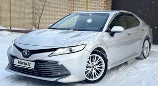 Toyota Camry 2018 годаүшін12 500 000 тг. в Караганда