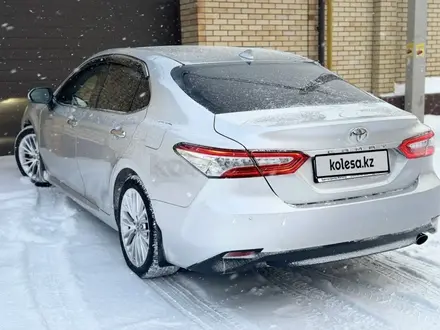 Toyota Camry 2018 года за 12 500 000 тг. в Караганда – фото 7