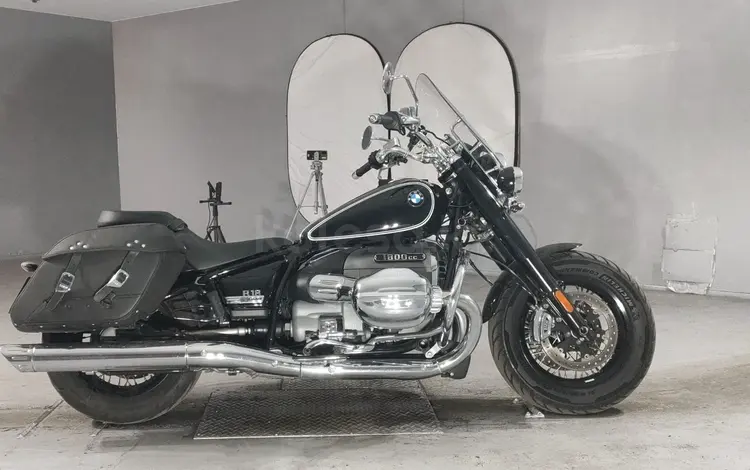 BMW  R18 CLASSIC 2021 года за 7 980 000 тг. в Шымкент
