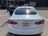 Chevrolet Malibu 2018 года за 8 300 000 тг. в Актобе – фото 3