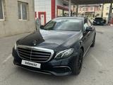 Mercedes-Benz E 200 2016 года за 15 500 000 тг. в Актау