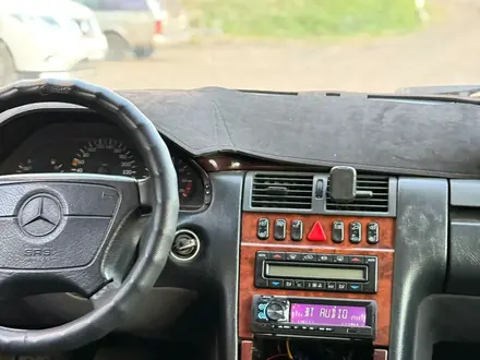 Mercedes-Benz E 280 1997 года за 2 300 000 тг. в Астана – фото 6