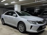 Toyota Camry 2015 года за 12 500 000 тг. в Астана – фото 3