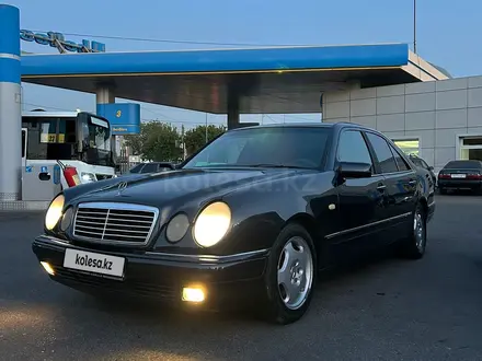 Mercedes-Benz E 280 1996 года за 2 550 000 тг. в Шымкент – фото 3