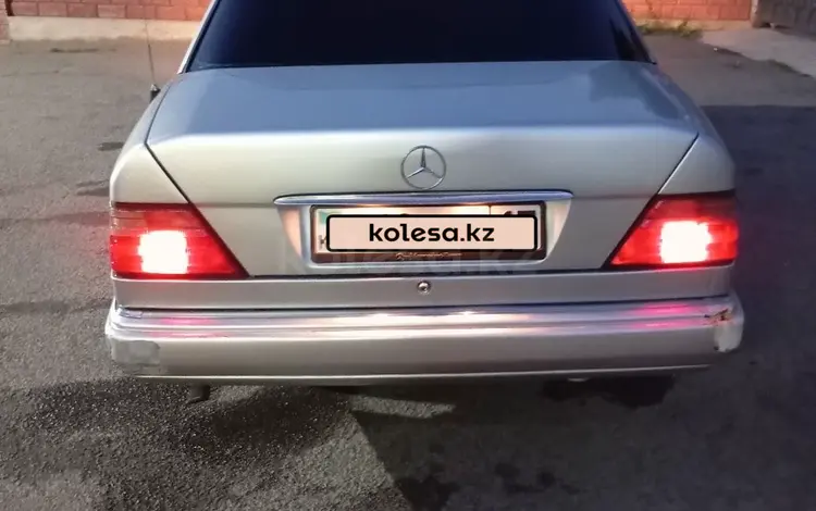 Mercedes-Benz E 230 1992 годаүшін1 150 000 тг. в Алматы