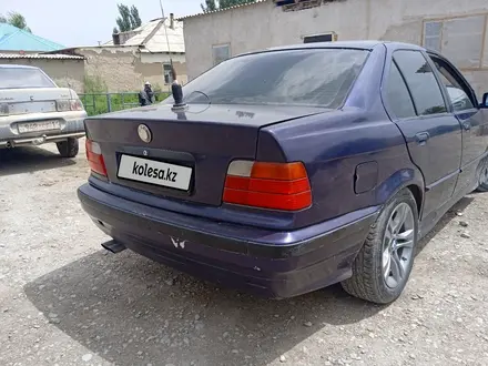 BMW 325 1993 года за 1 500 000 тг. в Шиели – фото 2