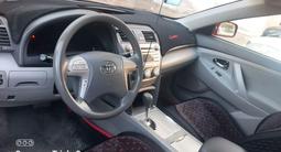 Toyota Camry 2010 года за 6 600 000 тг. в Семей – фото 2