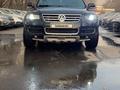 Volkswagen Touareg 2005 годаfor7 100 000 тг. в Алматы