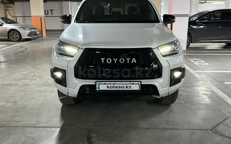 Toyota Hilux 2023 года за 27 700 000 тг. в Астана