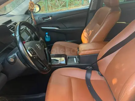 Toyota Camry 2017 года за 12 700 000 тг. в Шымкент – фото 13