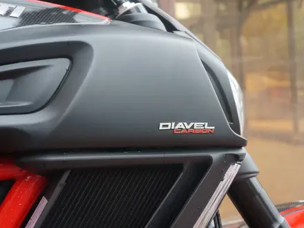 Ducati  DIAVEL CARBON 2014 года за 4 990 000 тг. в Шымкент – фото 10