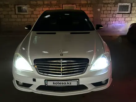 Mercedes-Benz S 500 2006 года за 7 300 000 тг. в Жанаозен – фото 11