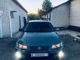 Toyota Camry 1998 годаfor3 200 000 тг. в Урджар