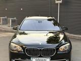 BMW 750 2009 года за 11 000 000 тг. в Алматы