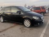Mercedes-Benz B 180 2014 годаfor7 500 000 тг. в Алматы – фото 2