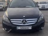 Mercedes-Benz B 180 2014 годаfor7 500 000 тг. в Алматы