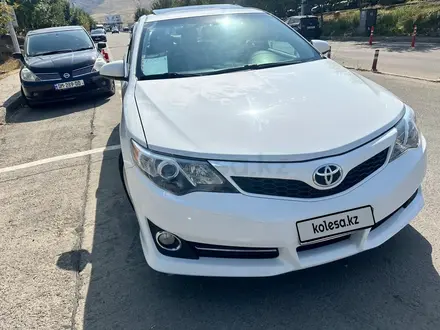 Toyota Camry 2013 года за 5 700 000 тг. в Актобе – фото 8