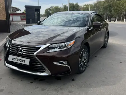 Lexus ES 250 2017 года за 16 500 000 тг. в Щучинск – фото 2