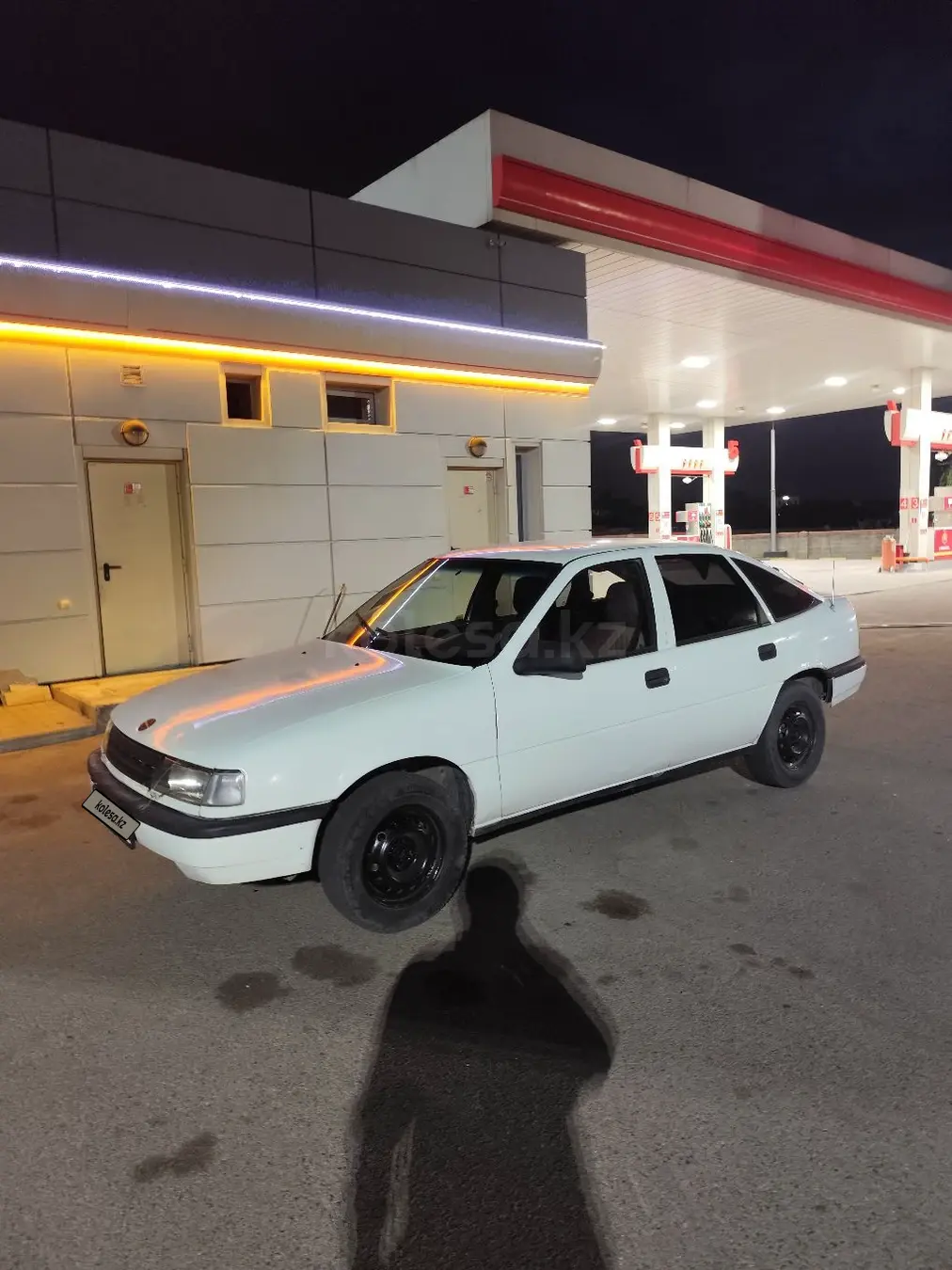 Opel Vectra, 1992