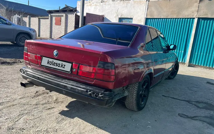 BMW 520 1991 года за 800 000 тг. в Семей