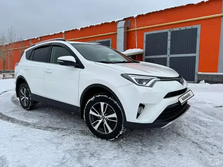 Toyota RAV4 2016 года за 12 000 000 тг. в Актобе – фото 12