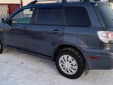 Mitsubishi Outlander 2004 годаfor3 500 000 тг. в Саумалколь – фото 2