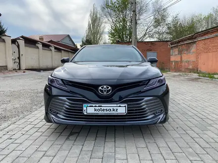 Toyota Camry 2019 года за 14 500 000 тг. в Усть-Каменогорск