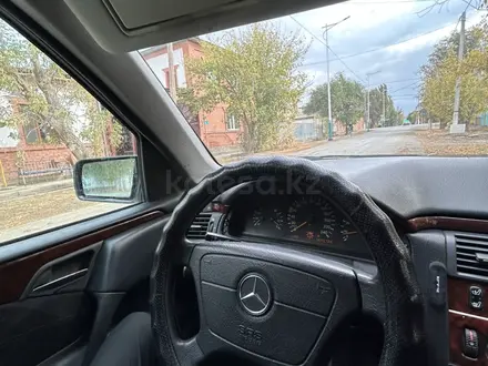 Mercedes-Benz E 240 1999 года за 3 300 000 тг. в Кызылорда – фото 8